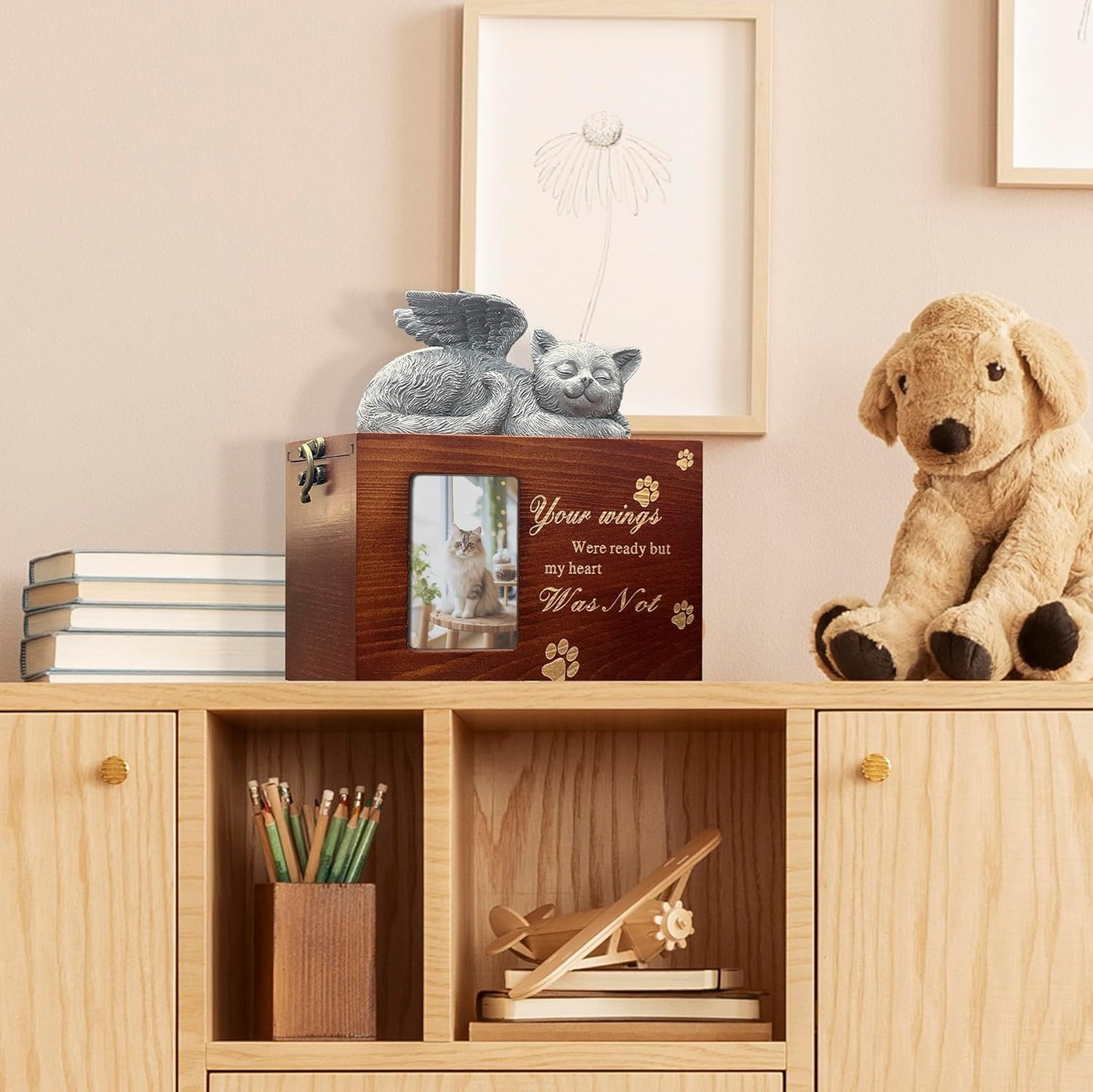 Solid Wood Pet Urn for Cat Ashes Box with Picture Black Funeral Cremation Box for Cat Wooden Keepsake with Black Flannel Lining for Loss of Cat or Dog Remembrance Gift (Cat Urn-Red Brown, Medium)